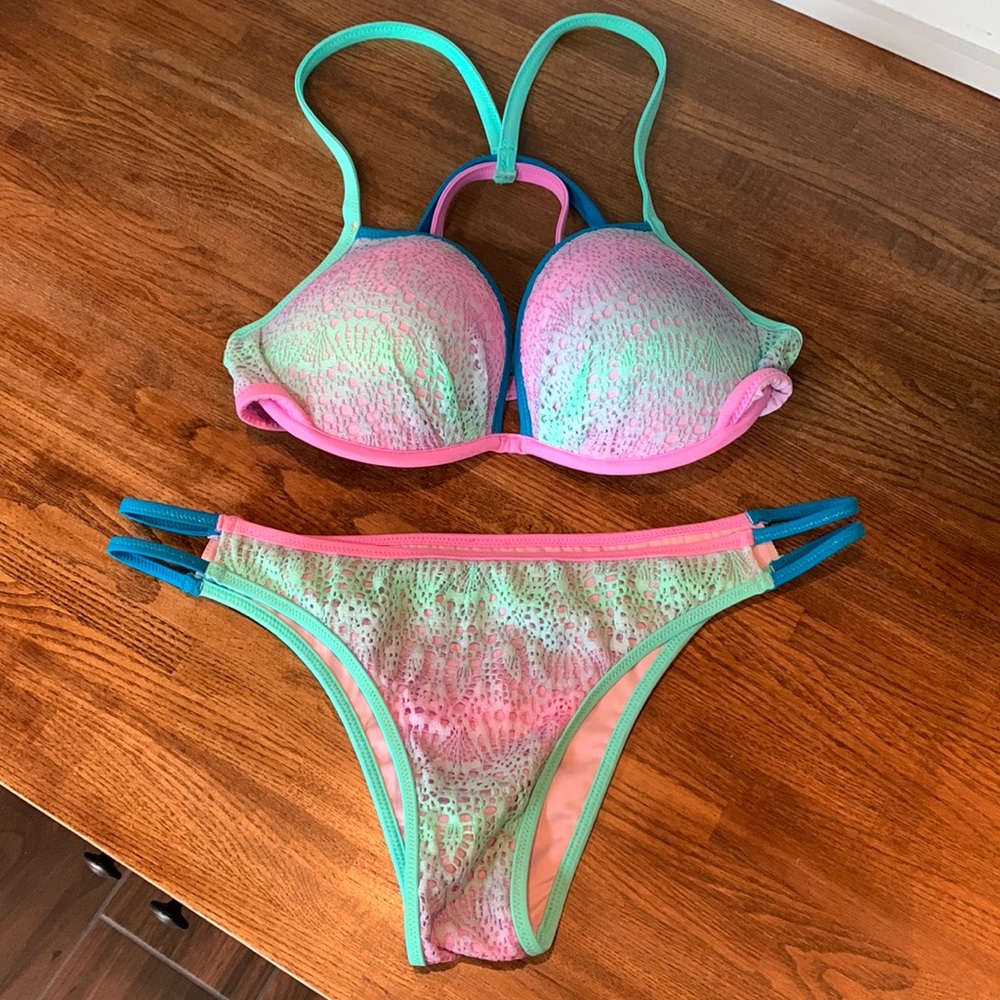Victoria's Secret bikini